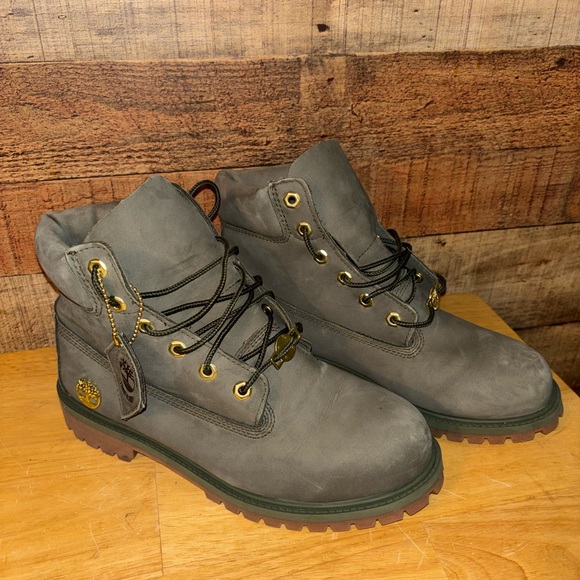 Timberland 6 inch Premium Waterproof Boot - Picture 3 of 7